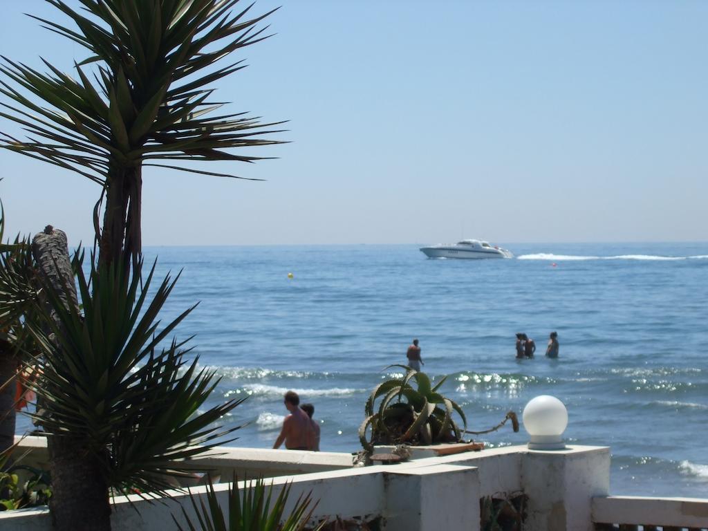 Villa Front Line Beach *
