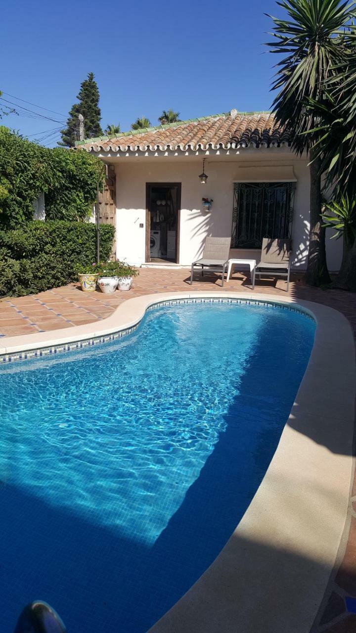 Front Line Beach Villa *